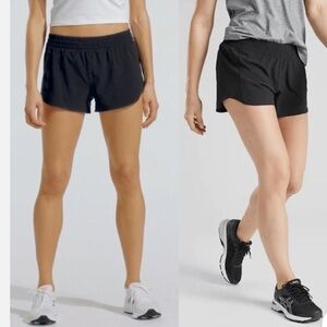 Athleta Hustle 3” Running Shorts Black Size Small Lightweight Zip Pocket